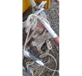 SINGLE ARM DAVIT 0.9 TON