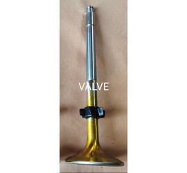 SHIP'S MAIN ENGINE & SPARE