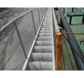 SHIIP'S DECK MACHINERY